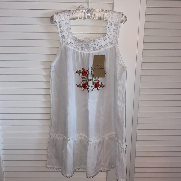 NWT GIRL’S COVER UP - Picture 1 of 3